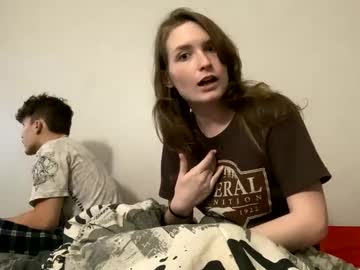 couple
        xo_mngirl cam image #234367