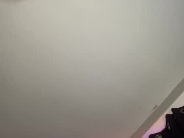 girl
        itssophiamarie cam image #216017