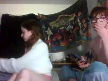couple
        jackievilleof cam image #43662
