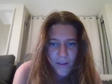 girl
        littlemissdk cam image #37890