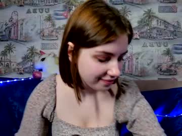 girl
        ruth_sky cam image #28095