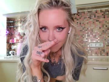girl
        2badforyou cam image #8918