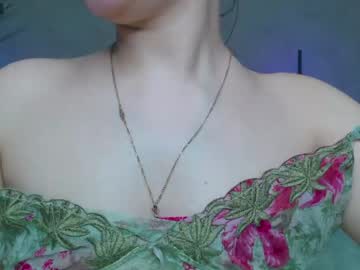 girl
        _kitty_cutie_ cam image #165125