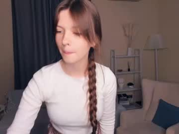 girl
        mercy_soul cam image #197311