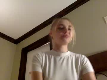 girl
        natashavarga cam image #151852