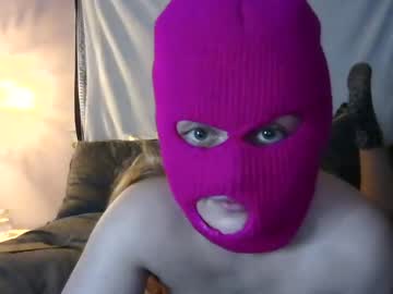 girl
        cashmereskimask cam image #54540