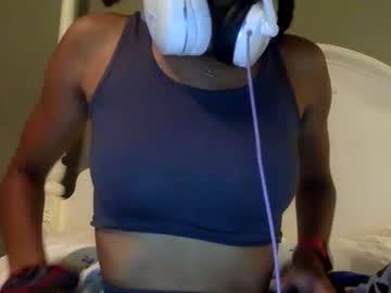 girl
        celenegoddess888 cam image #110660
