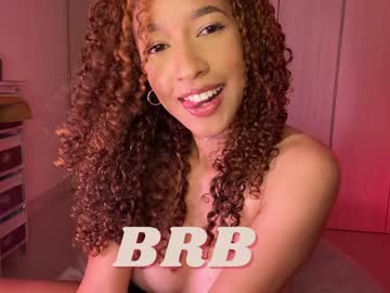 girl
        curlycharm cam image #166787