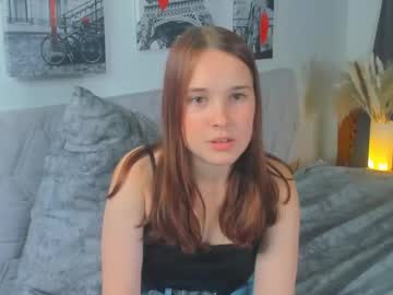 girl
        florencemiler cam image #187504
