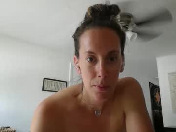 girl
        sixfootsiren cam image #192460