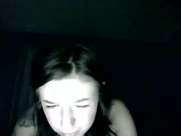 girl
        gapeach119 cam image #233018