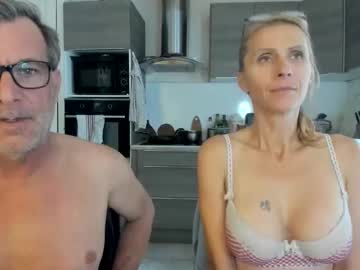 girl
        munishpunish cam image #51112