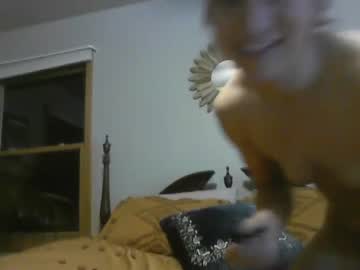 girl
        ittybitty04 cam image #72730