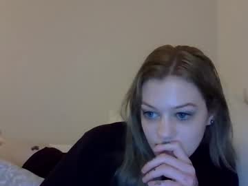 girl
        unholyxholly cam image #65277