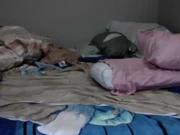 couple
        daddysjellyfish cam image #173781