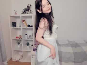 girl
        hello_mysun cam image #120398