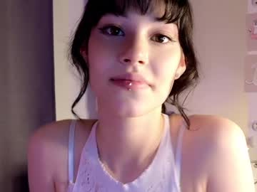 girl
        liaglamour cam image #210202