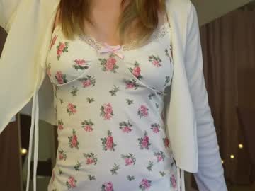 girl
        cyberheart_ cam image #217868