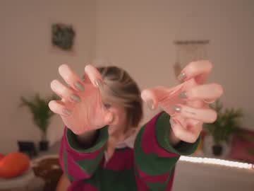 girl
        vixenp cam image #9996