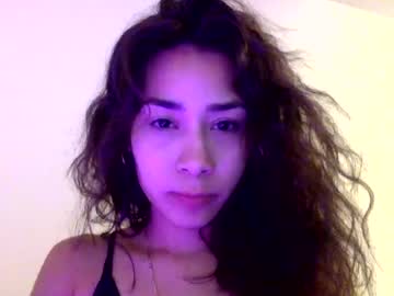 girl
        selynasolis cam image #180889
