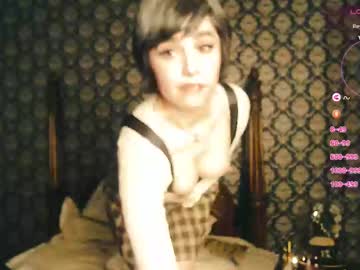 girl
        thecamwoman cam image #2687