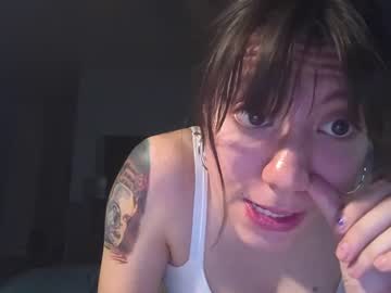 girl
        zraycalling cam image #171534