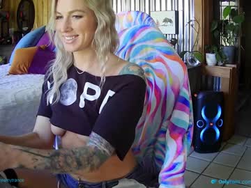 girl
        dreamytrance cam image #163244