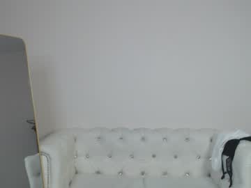 girl
        evie_fane cam image #53811