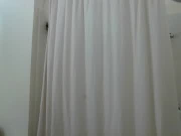 girl
        miaaleksis cam image #16097