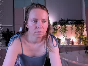 girl
        janyffer cam image #148042