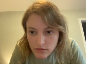 girl
        margot_moon cam image #192480