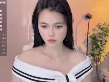 girl
        cindysweetasian cam image #139639