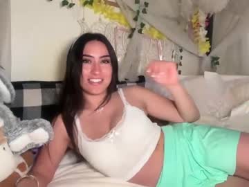 girl
        kyliekenx cam image #159859