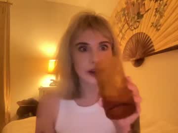 girl
        honey_gigi cam image #123952