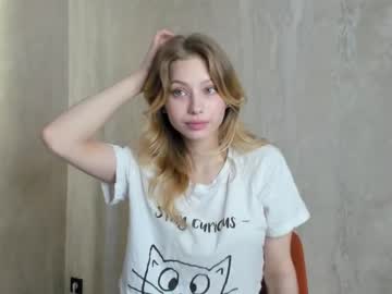 girl
        olivia_madyson cam image #100941