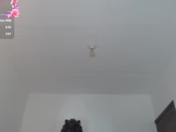 girl
        kaliffa_zoe cam image #19974
