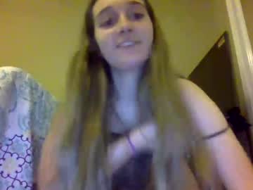 girl
        jillylovestay cam image #161603