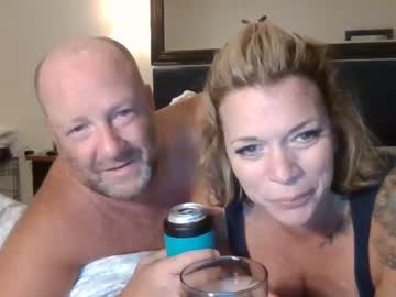 couple
        badchoices75 cam image #101218