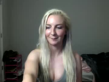 girl
        littlelanaxo cam image #153941