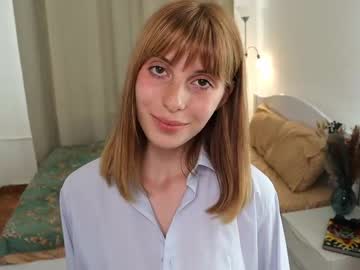 girl
        cute_mutella cam image #105851
