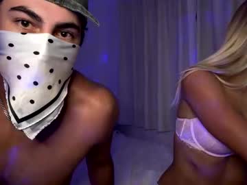 girl
        bbyvyx cam image #67527