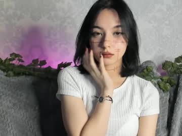 girl
        monyfuze cam image #212180