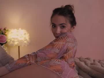 girl
        onlyjett cam image #77737