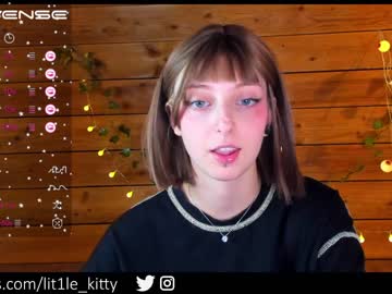 girl
        lit1le_kitty_ cam image #1513