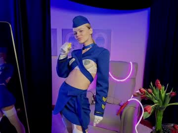 girl
        bluesky_queen cam image #242297