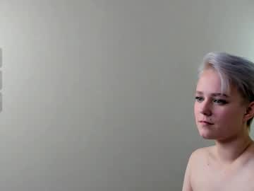 girl
        iriseverly cam image #28667