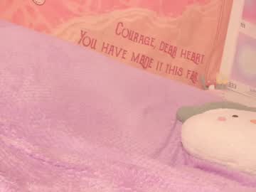 girl
        aluqua cam image #182459