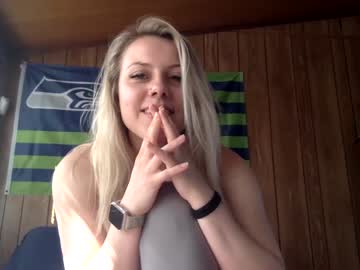 couple
        povkingx cam image #162852