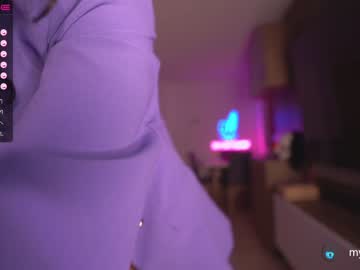 girl
        mykinkybunny cam image #13845
