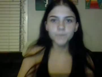 girl
        kyky_baby444 cam image #232585